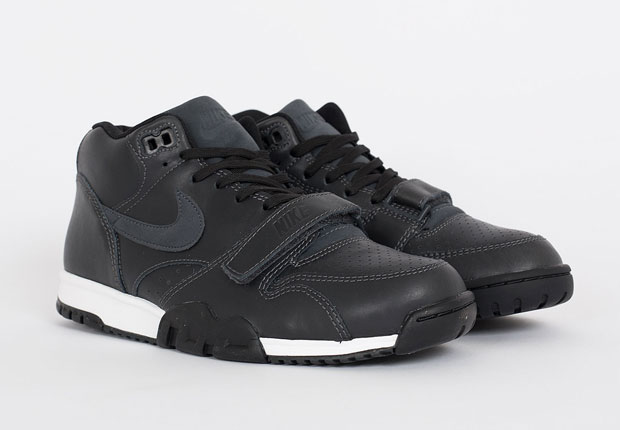 The Nike Air Trainer 1 In Full Black Leather