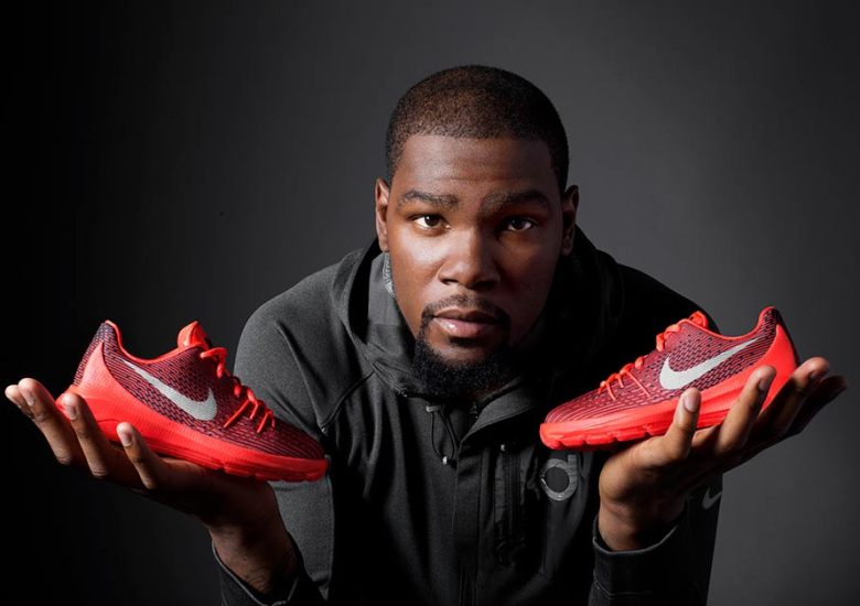The Nike KD 8 “V8” Will Releases In Sizes For The Whole Family