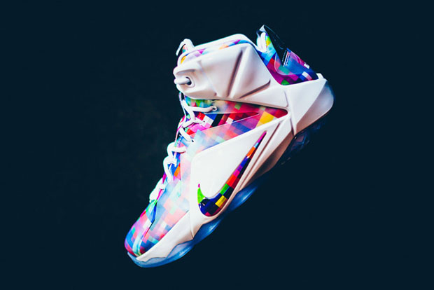 Nike LeBron 12 EXT 