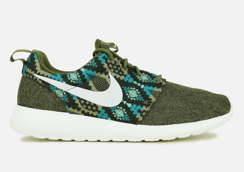 ontrouw Veroveraar Radioactief Nike Roshe Run "Aztec Print" - SneakerNews.com
