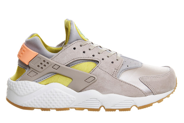 Nike Sportswear La Glow Pack 03