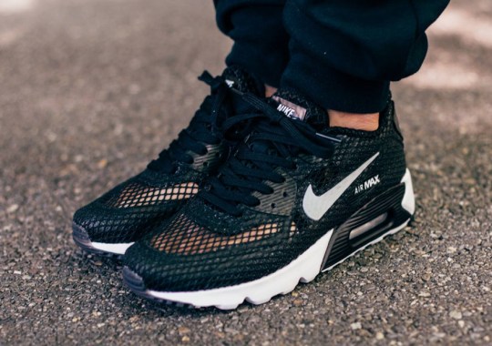 An On-Foot Look At The Nike Air Max 90 Ultra Breeze