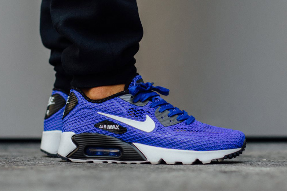 An On-Foot Look At The Nike Air Max 90 Ultra Breeze - SneakerNews.com