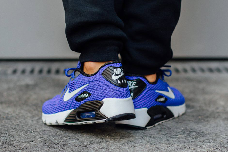 An On-Foot Look At The Nike Air Max 90 Ultra Breeze 