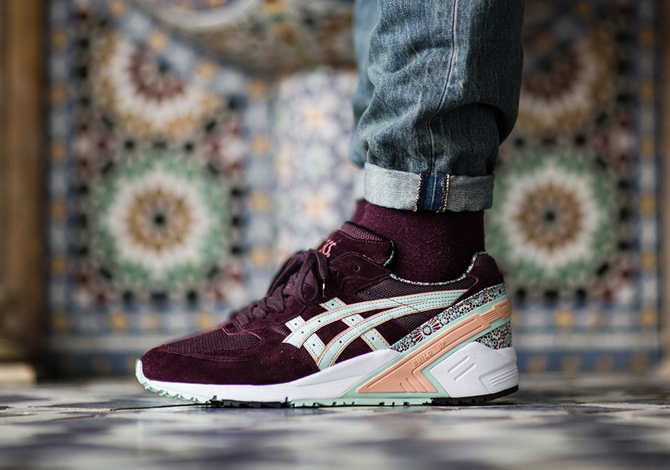 overkill-asics-gel-sight-desert-rose-july-11th-01