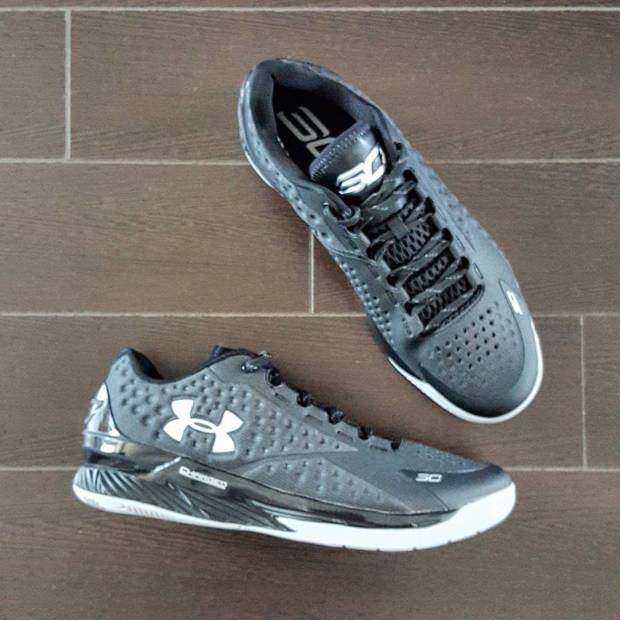 Under Armour Curry One Low Stealth 02
