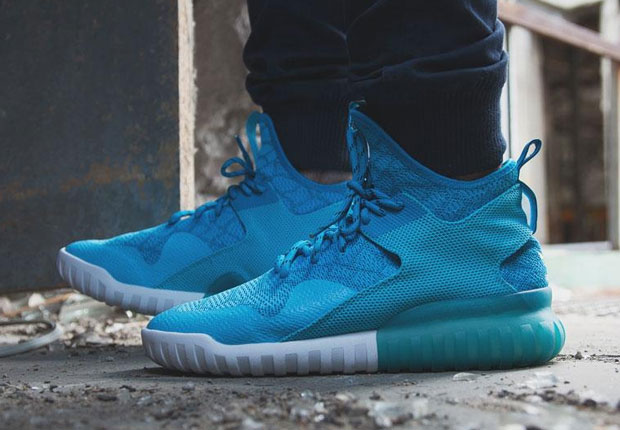 Adidas tubular clearance x air yeezy