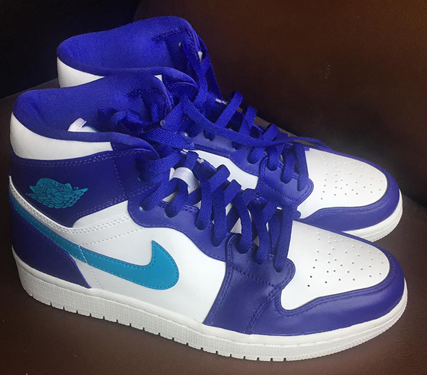 jordan 1 hornets