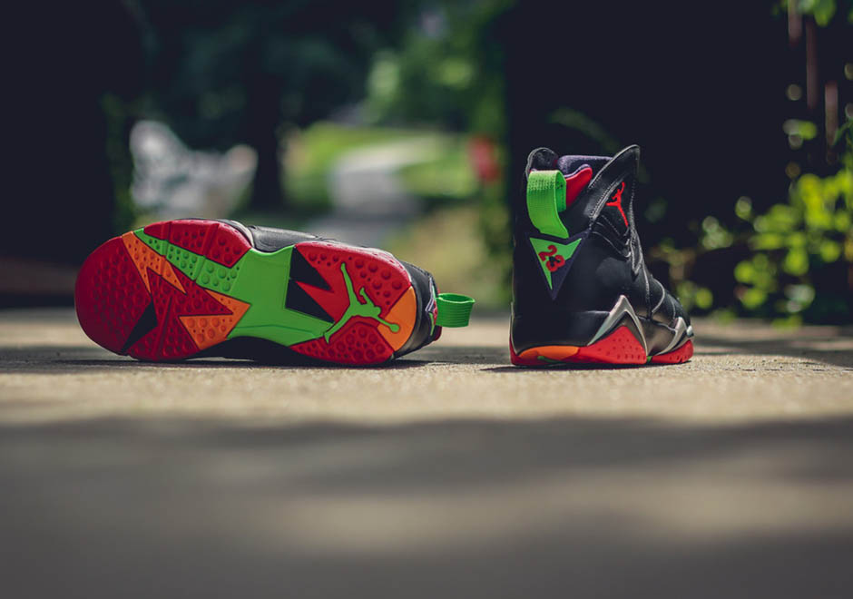 Marvin The Martian Has Landed On The Air Jordan 7 - SneakerNews.com