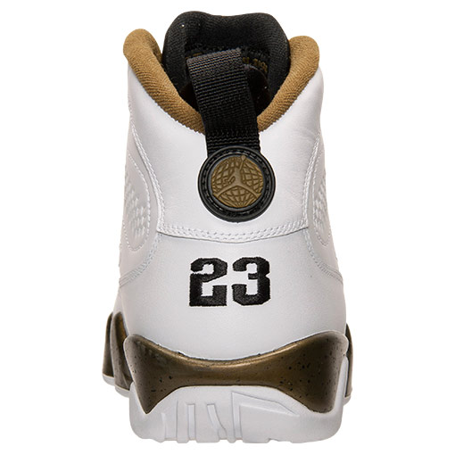 Air Jordan 9 Statue Retail Image Set 04