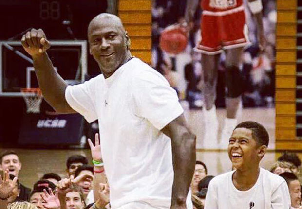 Michael Jordan’s Response To “What Are Those??” Was Rather Straightforward