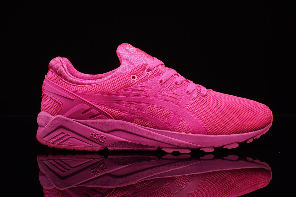 bright pink asics