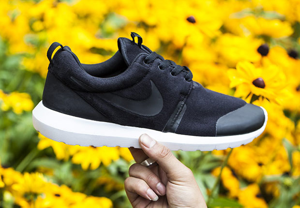 These Are Hands Down The Most Comfortable Nike Roshes Ever Made