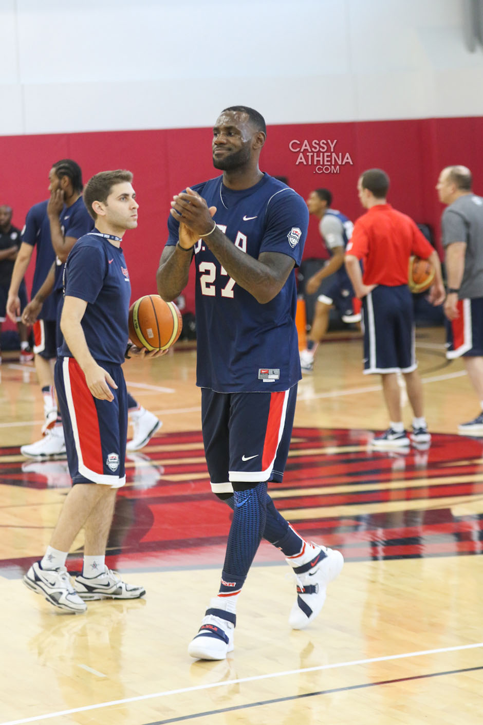 Lebron Joins Usa Mini Camp For Day 2 02