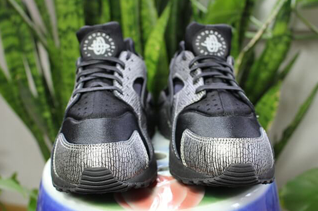 Nike Air Huarache Flirts Weird Materials 05