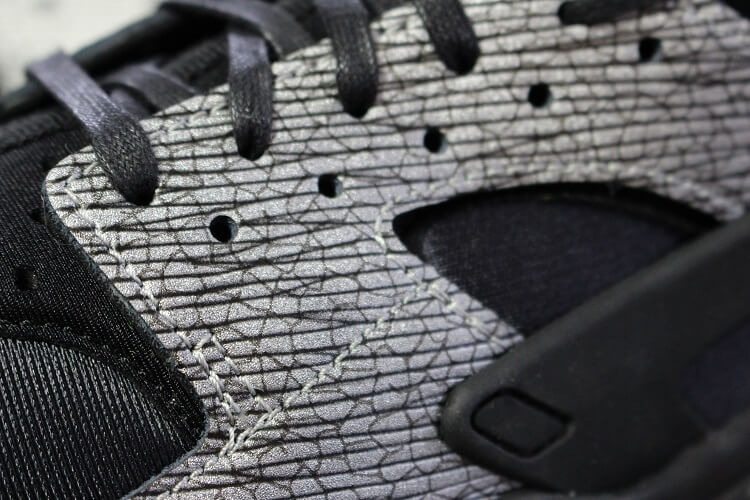 Nike Air Huarache Flirts Weird Materials 11