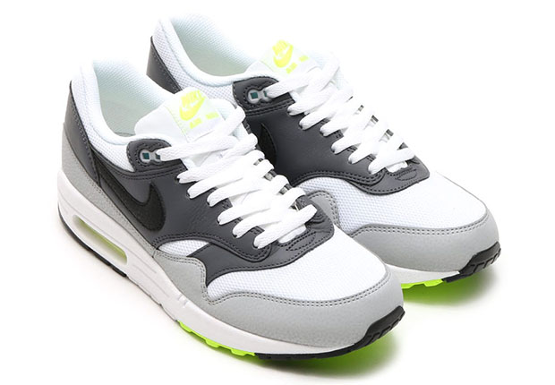 Nike Air Max 1 White Black Neon 2