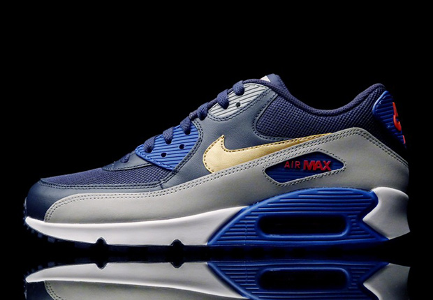 The Nike Air Max 90 Shows Its Support Of USA - SneakerNews.com