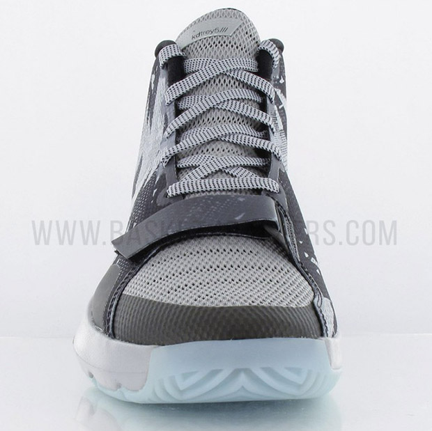 Nike Kd Trey 5 Iii Black Metallic Silver White 04
