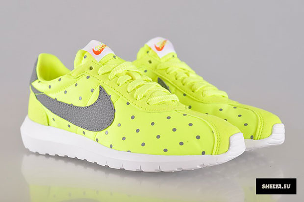 nike roshe ld 1000 polka dot yellow 3