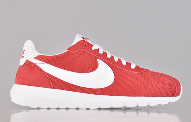 More Classic Vibes on the Nike Roshe LD-1000