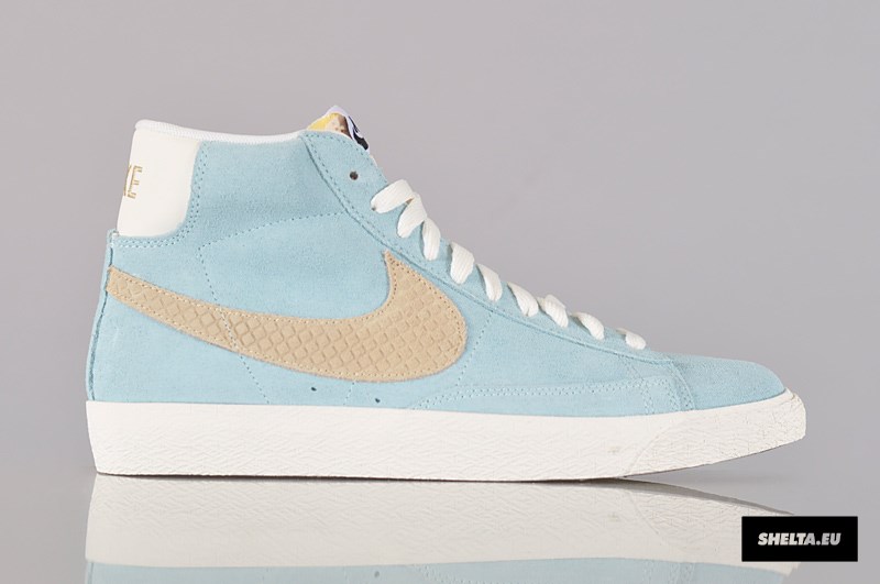 Nike Sb Blazer Pastel Snake Swoosh 02