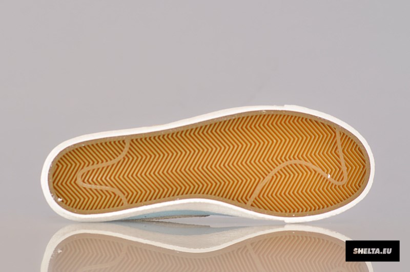 Nike Sb Blazer Pastel Snake Swoosh 09