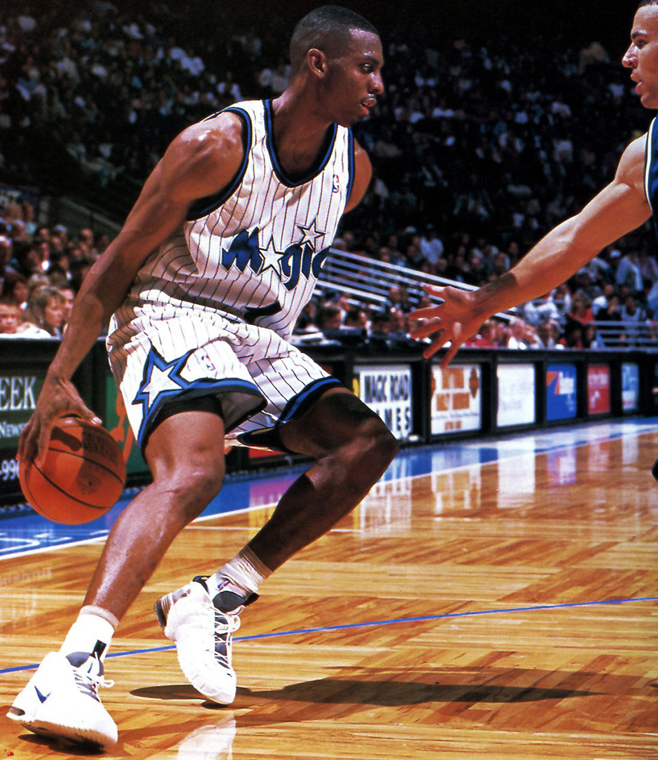 Flashback to '95: The Nike Air Penny - SneakerNews.com