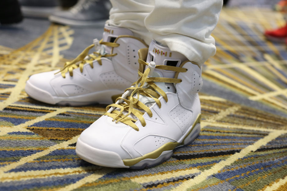 sneaker-con-detroit-august-on-feet-044