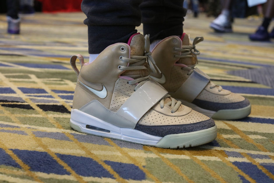 sneaker-con-detroit-august-on-feet-110