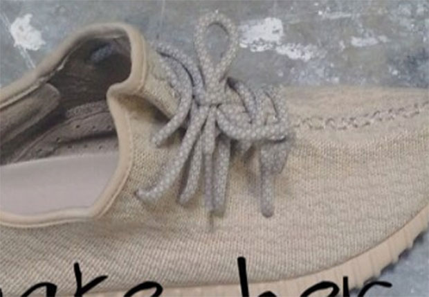 inercia Afectar Mendigar adidas Yeezy Boost 350 "Beige" Sample - SneakerNews.com