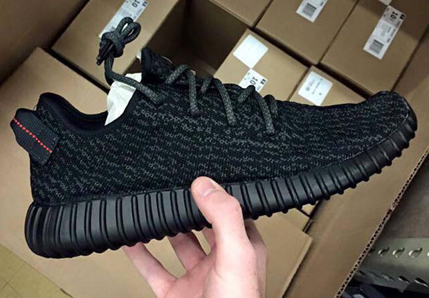 women's all black yeezy boost