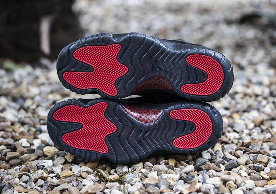 Die Top 5 Air Jordan 1 High Modelle unter 300 Low Black Red Referee Release Reminder 5