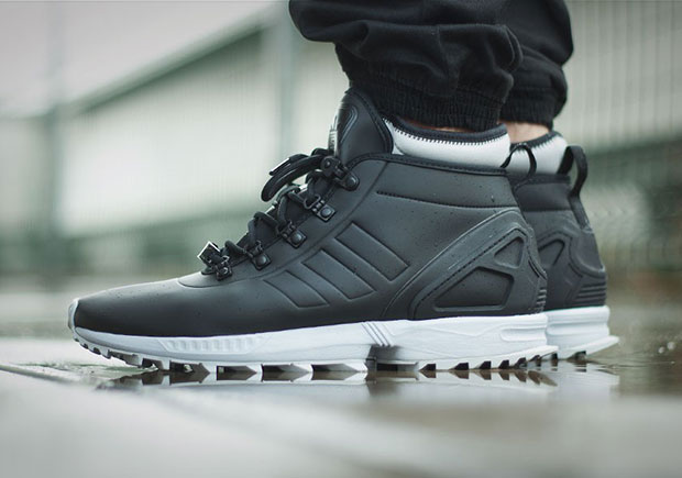 Dos grados alcohol Tentáculo The adidas ZX Flux Is Ready For Winter - Black - White - SneakerNews.com