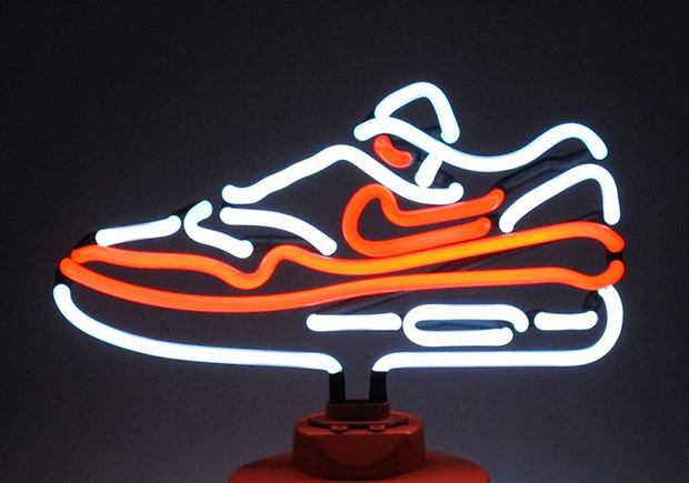 Tableau Nike Air Max néon | MyselfMonArt