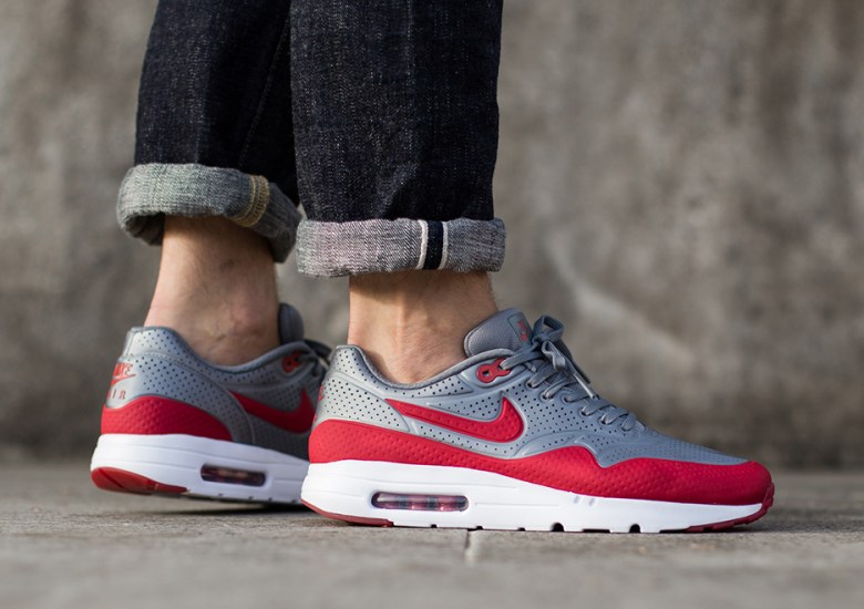 Classic On The Nike Max 1 Moire - SneakerNews.com
