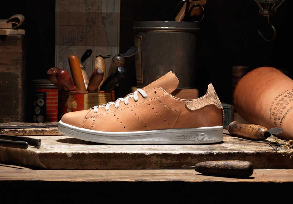 Ambientalista Alivio Durante ~ adidas Wraps The Stan Smith In The Legendary Horween Leather -  SneakerNews.com
