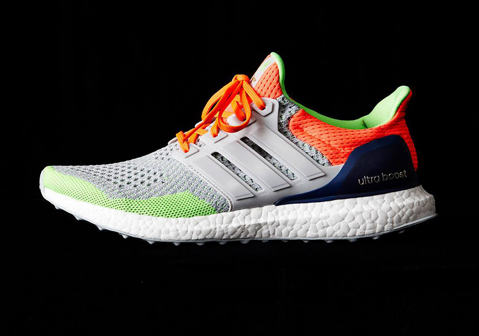 adidas boost neon