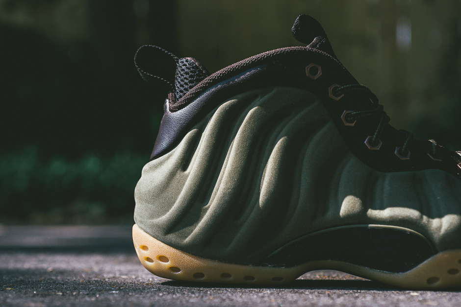 Nike Air Foamposite One Suede Olive Release Date Change 03