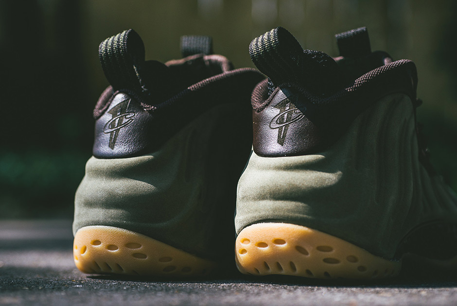 Nike Air Foamposite One Suede Olive Release Date Change 04