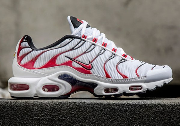 The Perfect Nike Air Max Plus For The Chicago Bulls Fans - SneakerNews.com