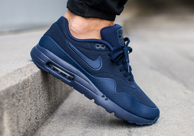 A New Nike Air Max 1 Ultra Moire Fit For Midnight