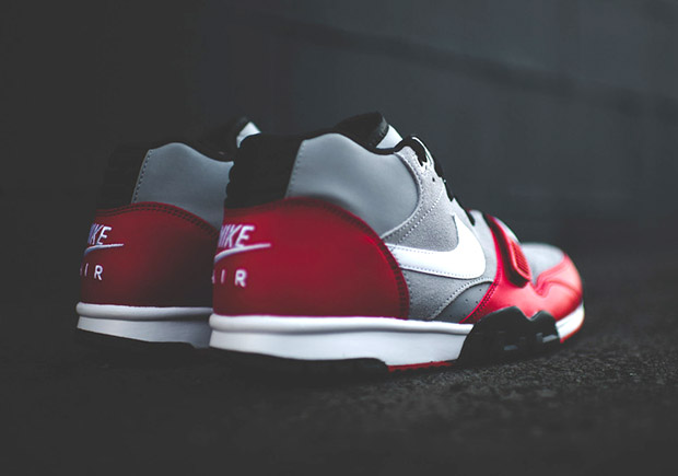 Nike Air Trainer Wolf Grey University Red 4