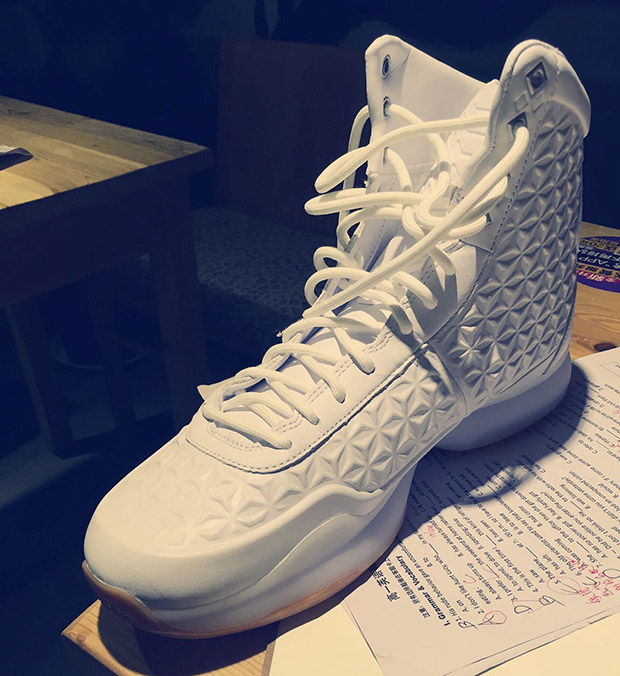 Nike Kobe 10 Ext High White Gum 4