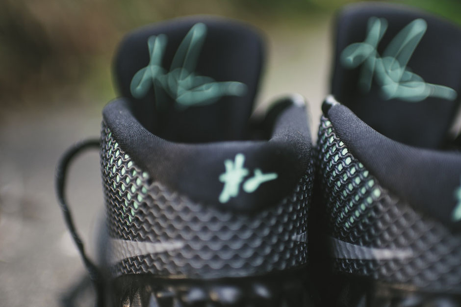 Nike Kyrie 1 Green Glow Coming Soon 10