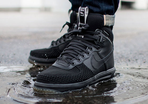 The Nike Lunar 1 Workboot Will Be A Force During The Colder Months - SneakerNews.com