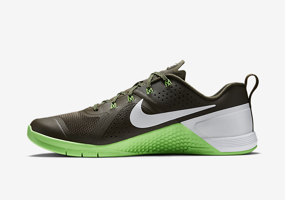 Nike Metcon Olive 3