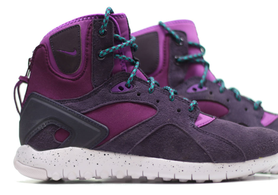 Nike Wmns Mobb Mid Mulberry 1
