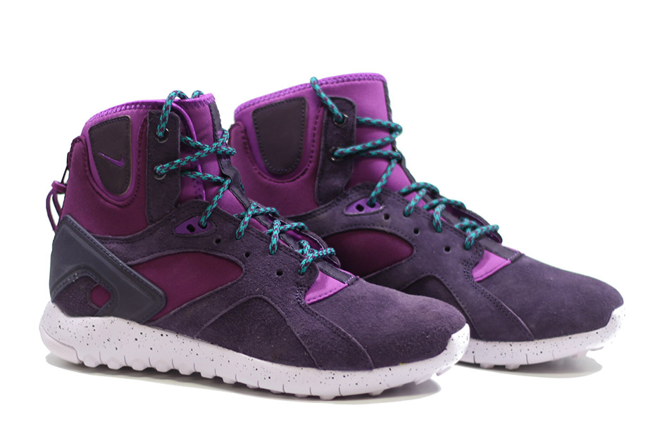 Nike Wmns Mobb Mid Mulberry 3