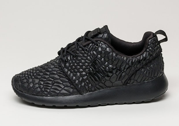 It's Hard To Tell What Nike Used To Make This New Roshe Run ...